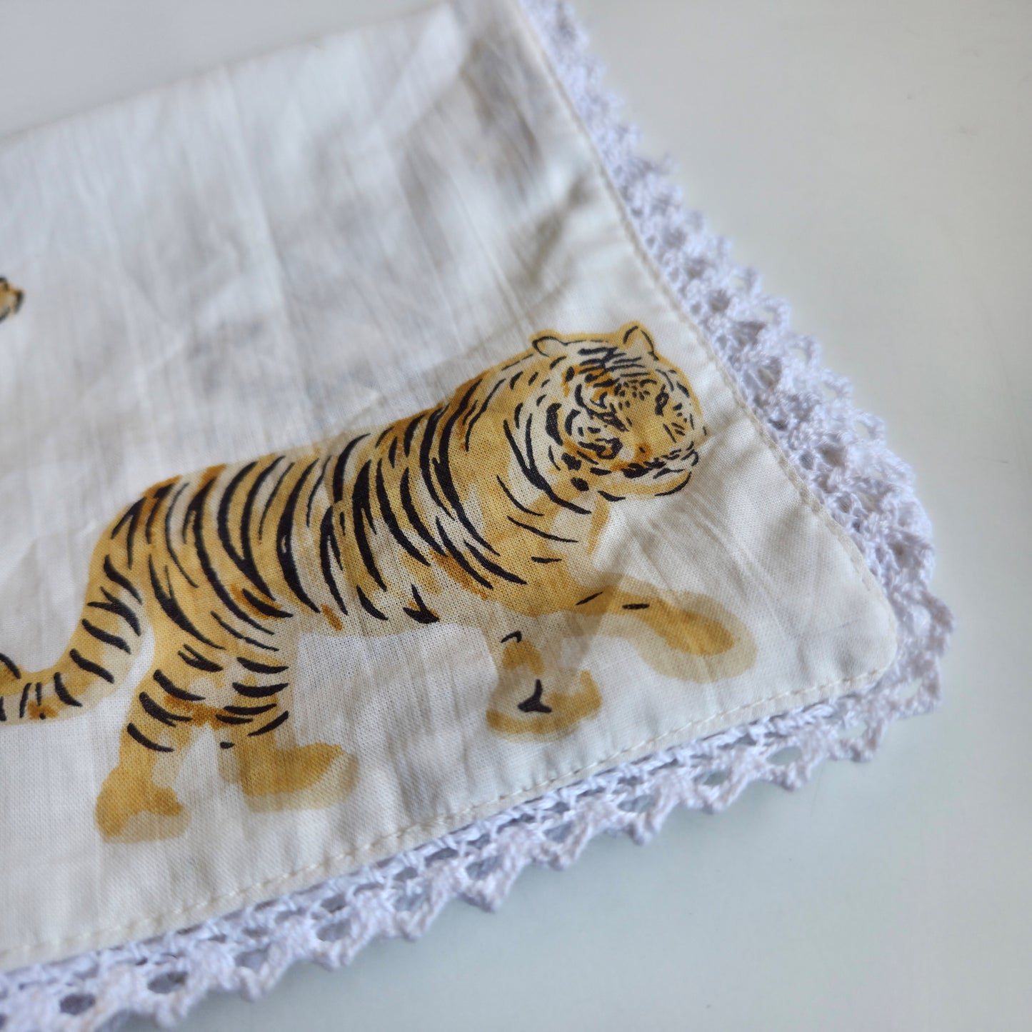 Handkerchief I Tiger on White Beige