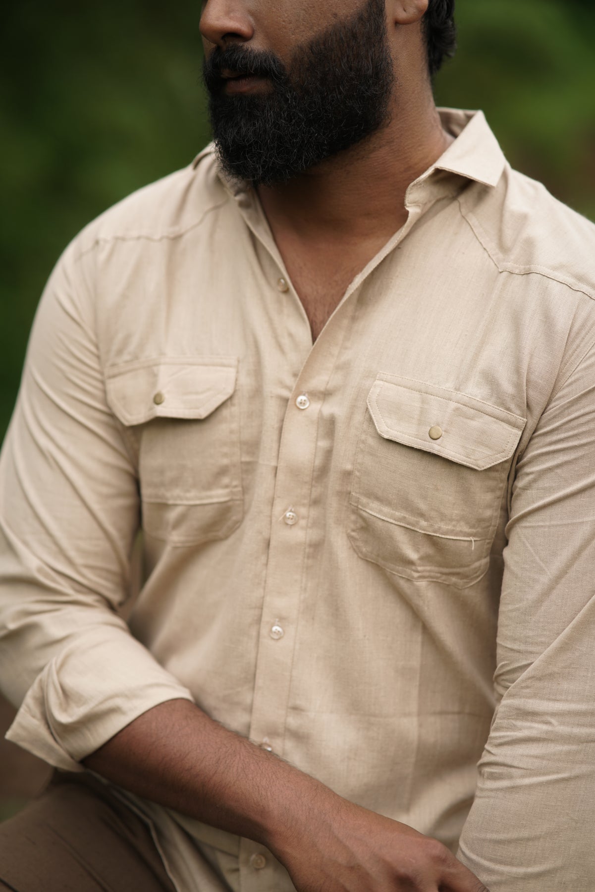Explorer's Edge Shirt | With Snap Buttons & Double Pockets