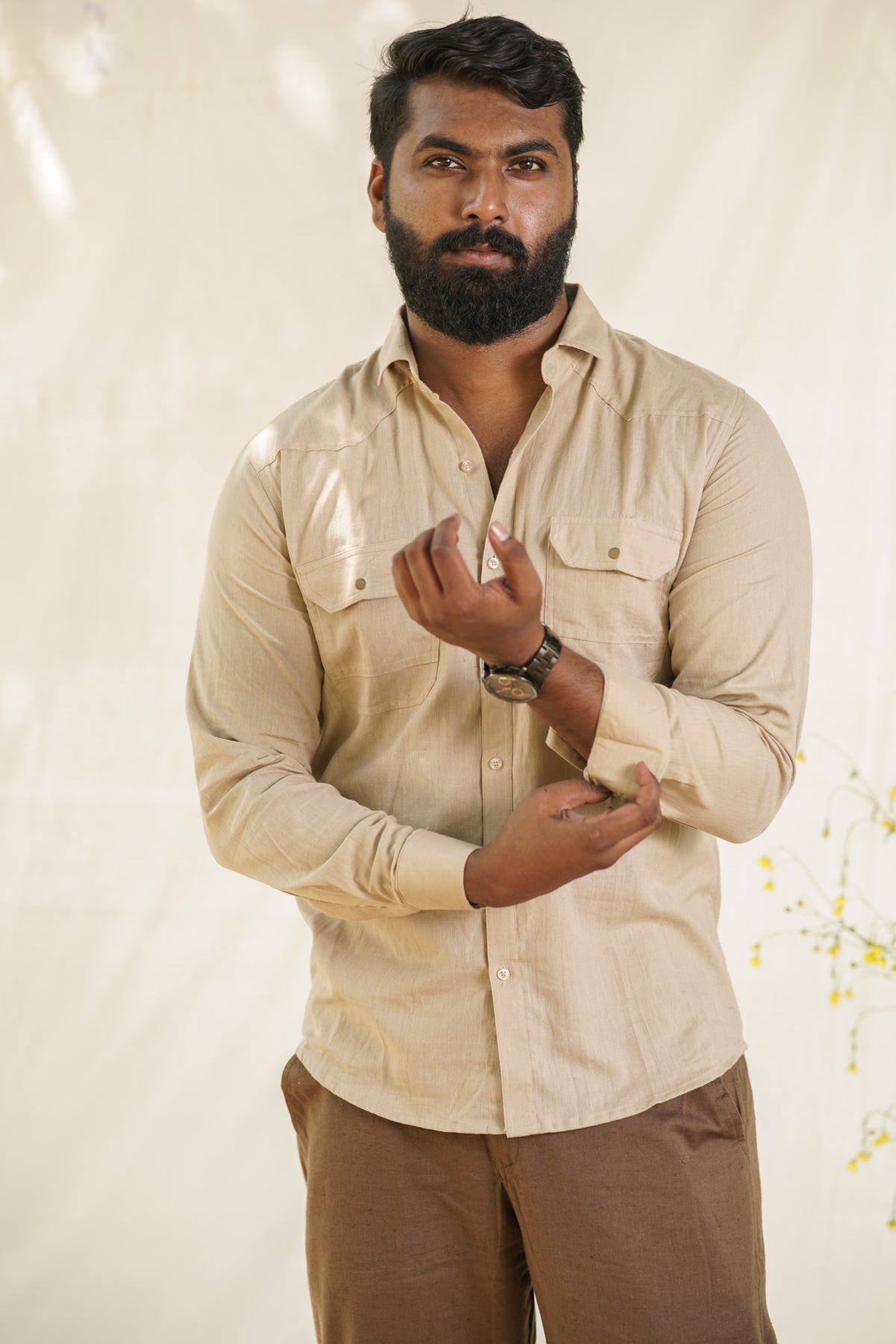 Explorer's Edge Shirt | With Snap Buttons & Double Pockets