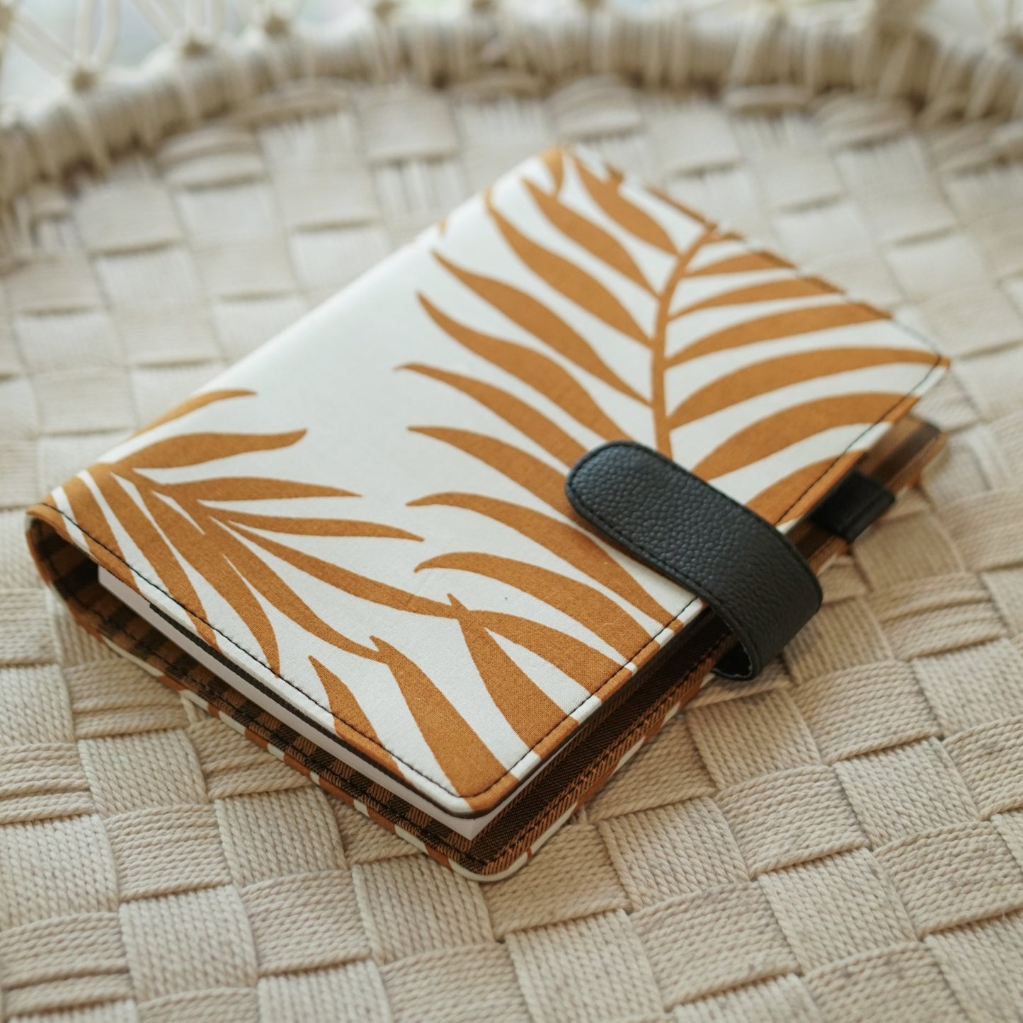 Explorer’s Refillable Diary | Orange