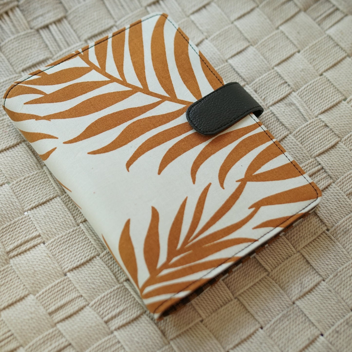Explorer’s Refillable Diary | Orange