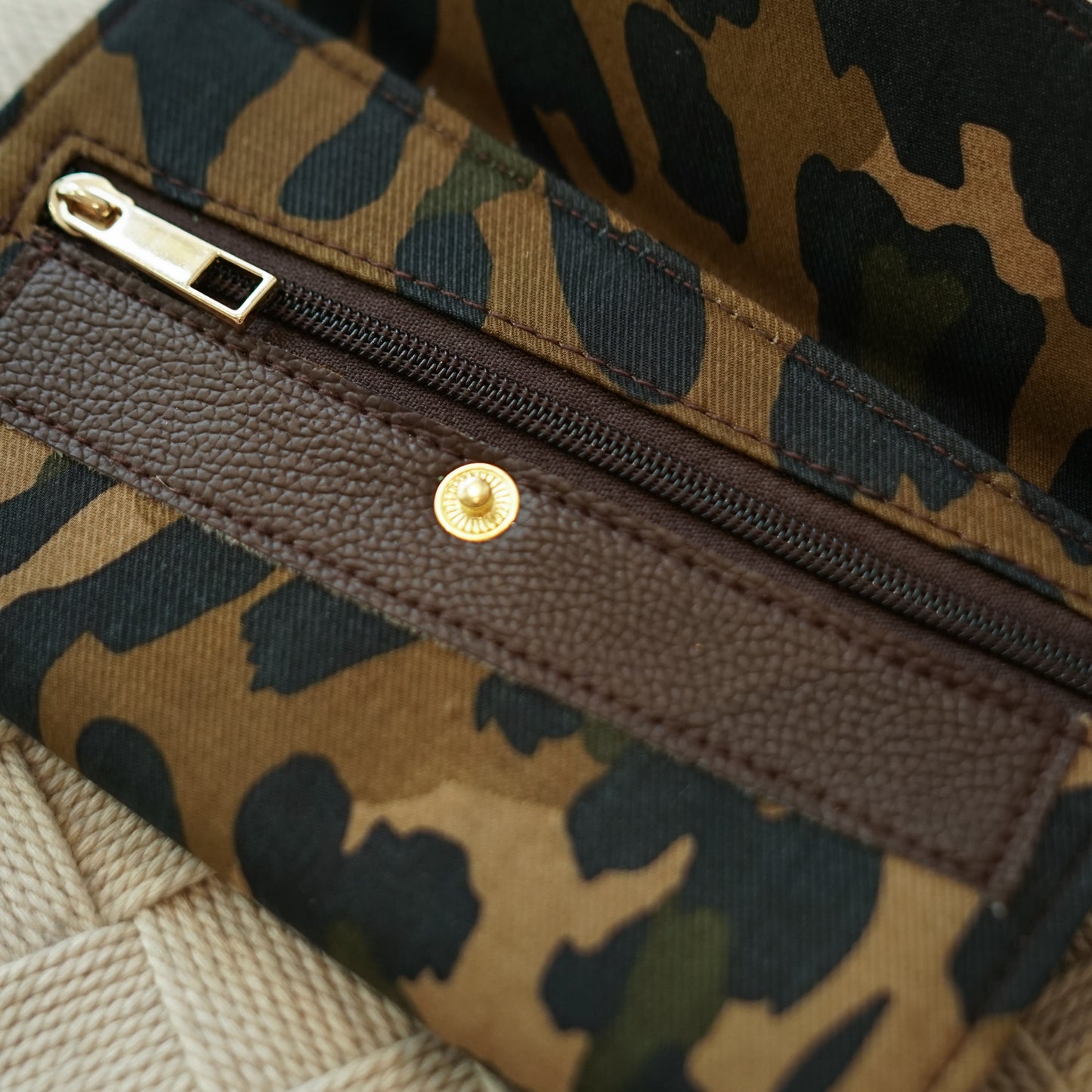 Nomad's Retreat Bi-Fold Wallet | Canvas & Leather