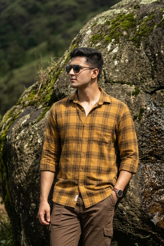 Men’s Mustard coloured Full-Sleeve Cotton Checked Shirt