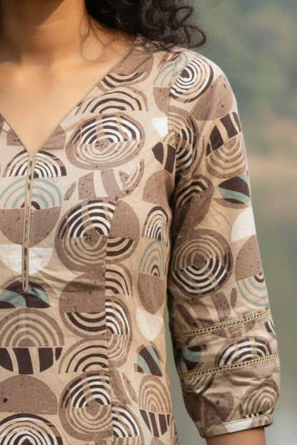 Aria I Rayon Beige Geometrical Print Midi Dress