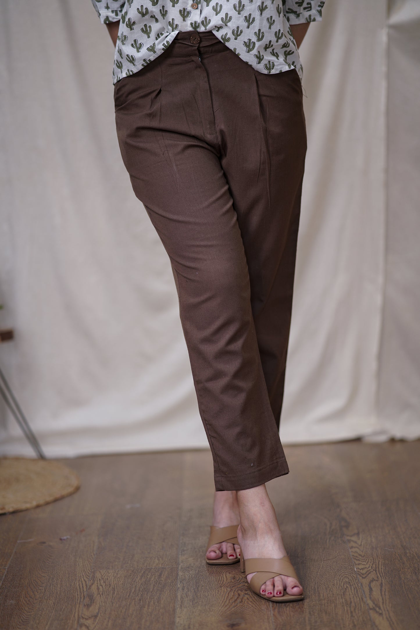 women's pant dark brown