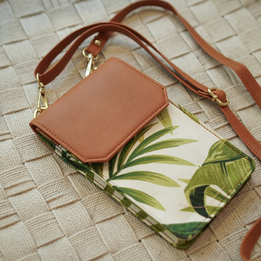 Nomad's Path Mobile Sling | Jungle Print