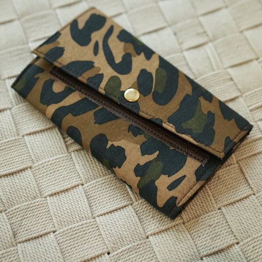 Nomad's Retreat Bi-Fold Wallet | Canvas & Leather