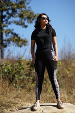 Load image into Gallery viewer, Leena- Side Printed Panel Chic Black Mesh Active Yoga Pants
