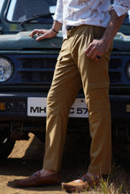 Load image into Gallery viewer, Vikram - Plain Brown Cargo Pant
